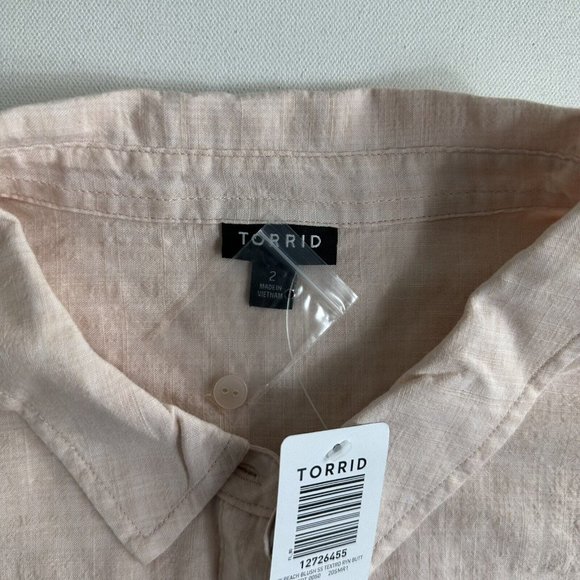Torrid Textured‎ Woven Button Up Short Sleeve Blouse Size 2 (2X) 18-20 Pale Pink - Picture 5 of 8